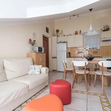 Nena Apartman
